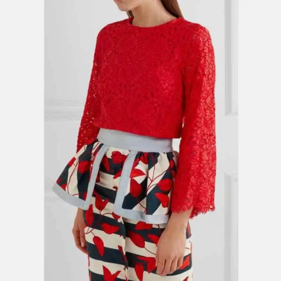 Alice + Olivia Red Pasha Lace Long Sleeve Blouse Size Small Eyelash Cuffs & Hem - Picture 1 of 16